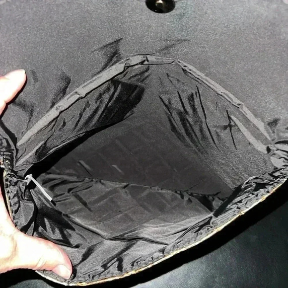 Younique Bronze Gold Metallic Quilted Makeup Bag - Picture 3 of 5